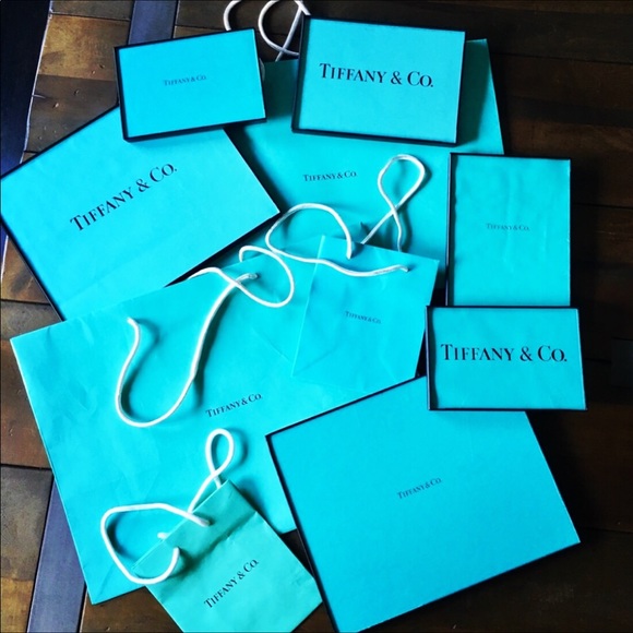 Tiffany & Co. Other - Tiffany wall decor!